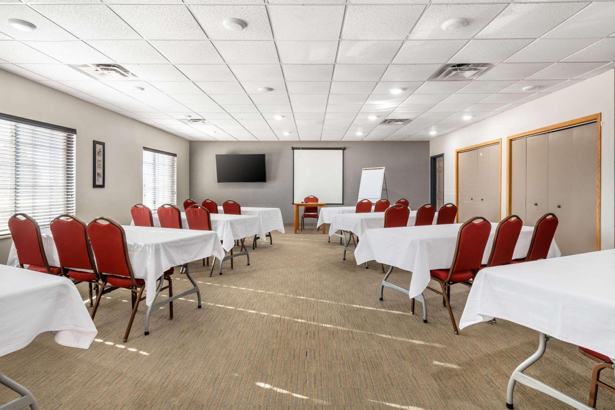 Country Inn & Suites By Radisson, Watertown, Sd Kültér fotó