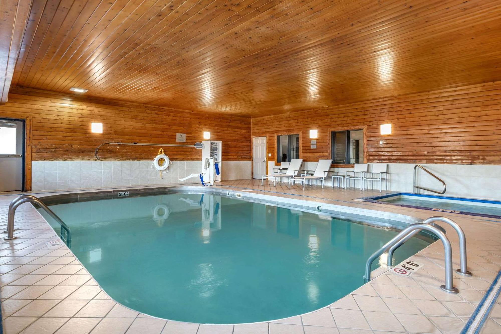 Country Inn & Suites By Radisson, Watertown, Sd Kültér fotó