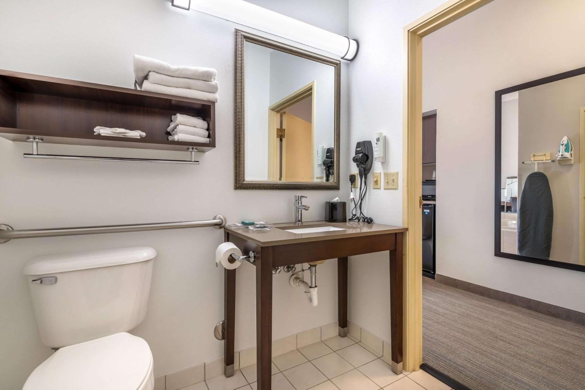 Country Inn & Suites By Radisson, Watertown, Sd Kültér fotó