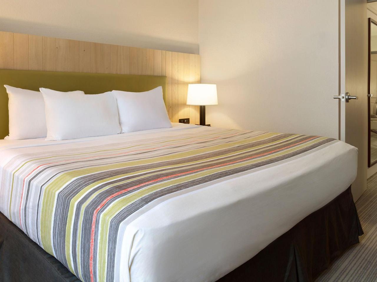 Country Inn & Suites By Radisson, Watertown, Sd Kültér fotó